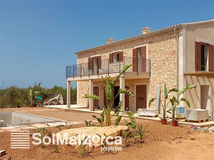 Image No.3-4 Bed Property for sale