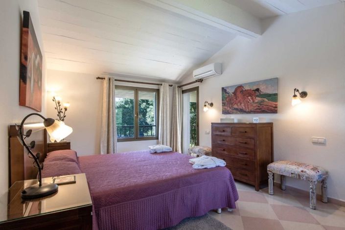 Image No.10-3 Bed Finca for sale