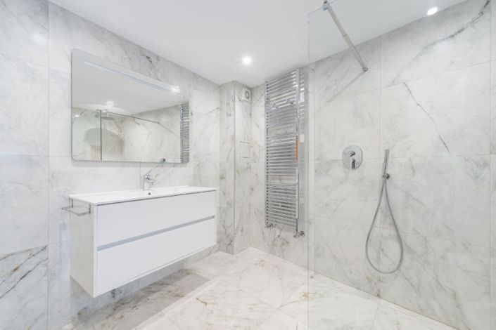 Image No.15-4 Bed Townhouse for sale