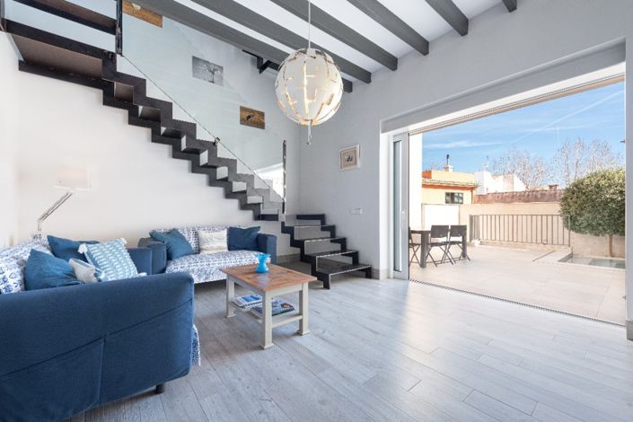 Image No.3-5 Bed Townhouse for sale