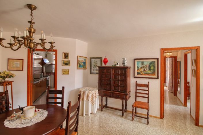 Image No.8-3 Bed Apartment for sale