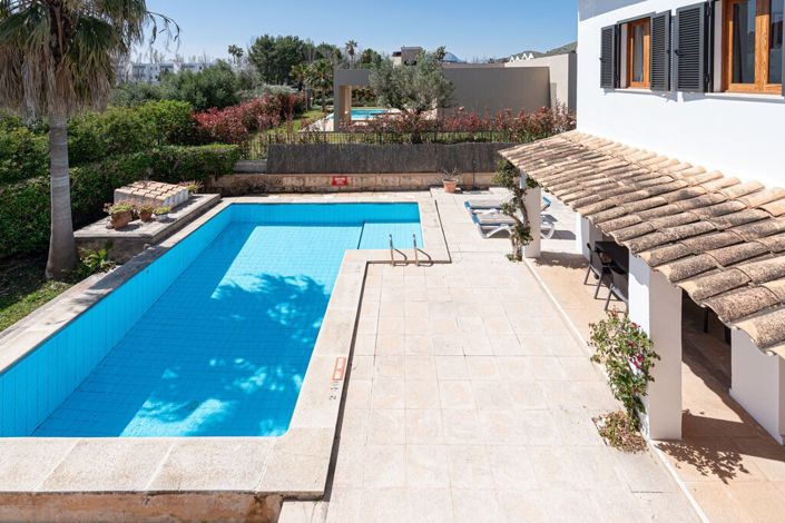 Image No.14-4 Bed Villa for sale