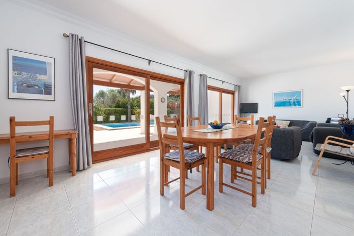 Image No.7-4 Bed Villa for sale