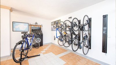 1e96998e17fd8f9e126c4d979e0a6976