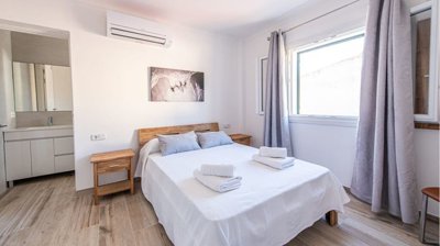 16afef95db2214b1e3a47e535c2bdb6c