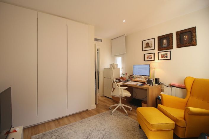 Image No.20-4 Bed Apartment for sale