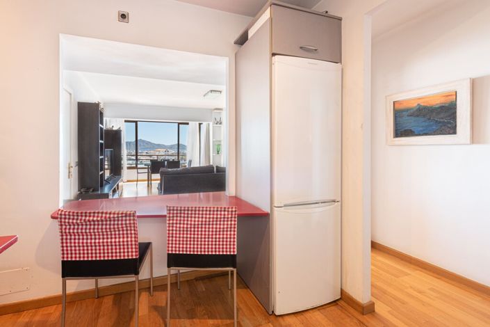 Image No.6-3 Bed Apartment for sale