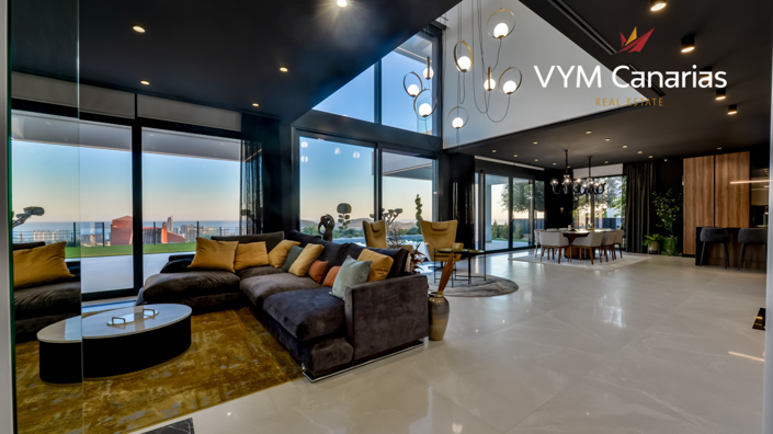 Image No.1-8 Bed Villa for sale