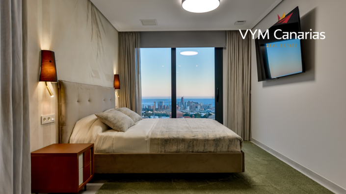 Image No.28-8 Bed Villa for sale