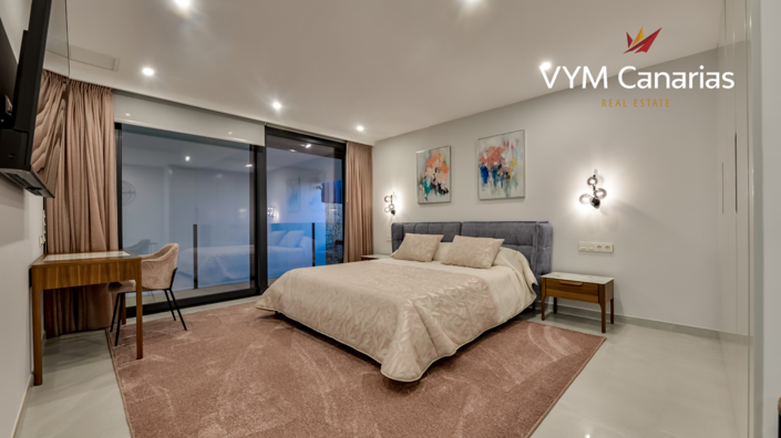 Image No.35-8 Bed Villa for sale