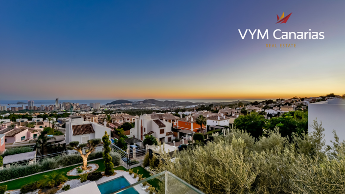 Image No.37-8 Bed Villa for sale