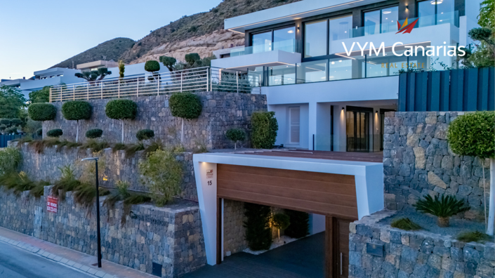 Image No.45-8 Bed Villa for sale