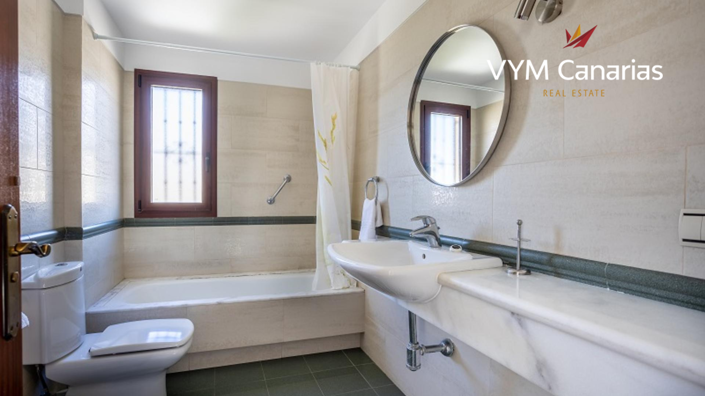 Image No.21-Villa de 5 chambres à vendre à Adeje