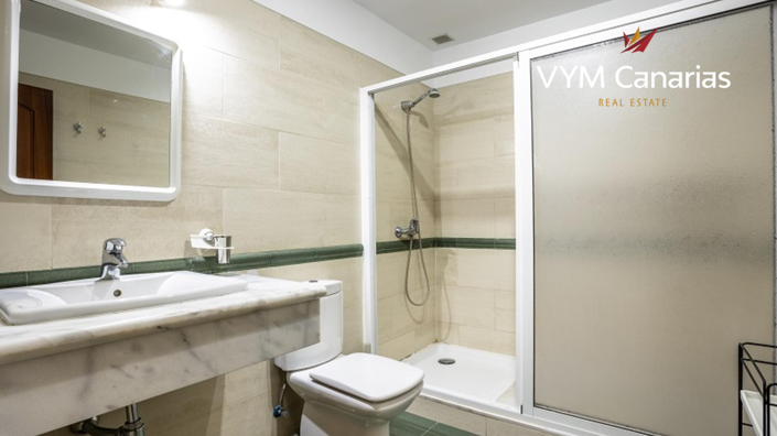 Image No.7-Villa de 5 chambres à vendre à Adeje