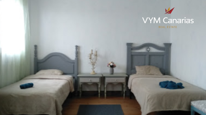 Image No.8-7 Bed Villa for sale