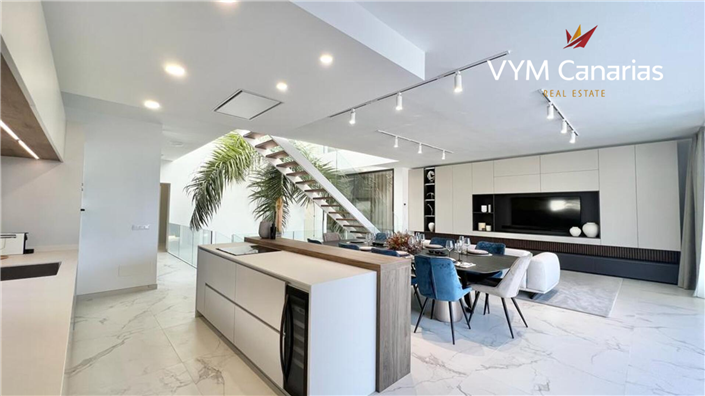 Image No.14-5 Bed Villa for sale