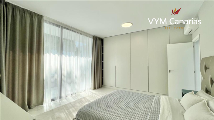 Image No.18-5 Bed Villa for sale