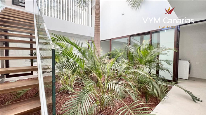 Image No.33-5 Bed Villa for sale