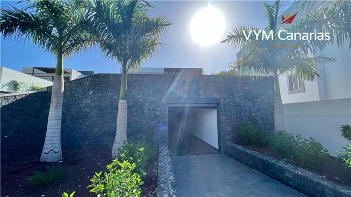 Image No.4-5 Bed Villa for sale