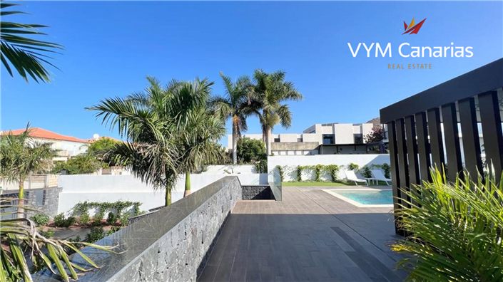 Image No.5-5 Bed Villa for sale