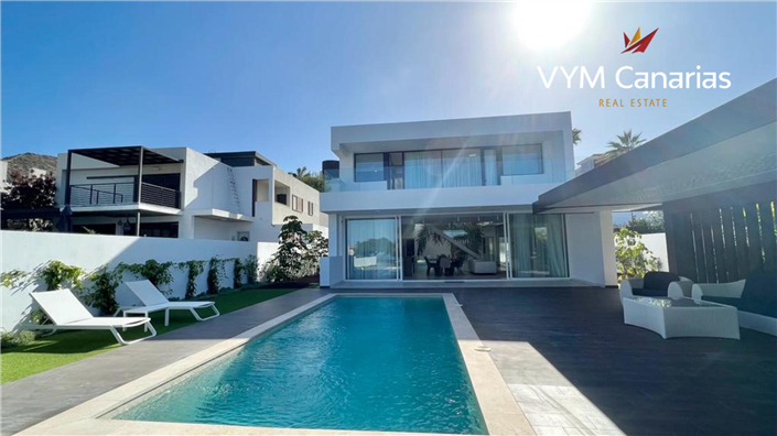 Image No.8-5 Bed Villa for sale