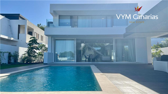 Image No.9-5 Bed Villa for sale