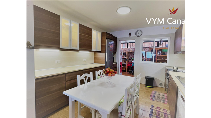 Image No.22-3 Bed Apartment for sale