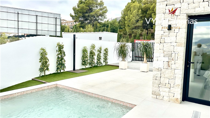 Image No.12-3 Bed Villa for sale