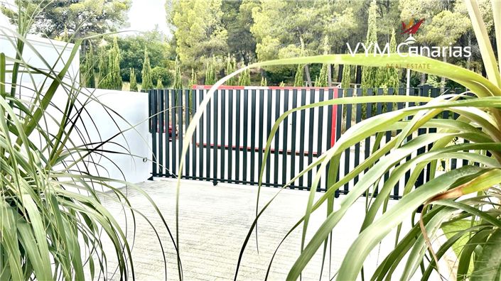 Image No.13-3 Bed Villa for sale