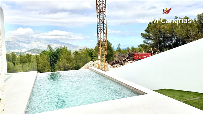 Image No.14-3 Bed Villa for sale