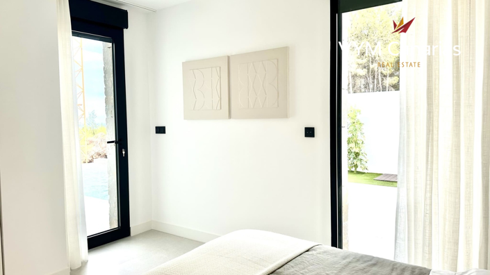 Image No.17-3 Bed Villa for sale