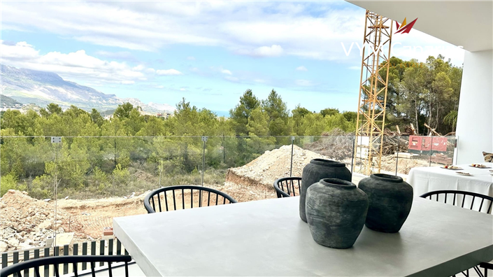 Image No.2-3 Bed Villa for sale