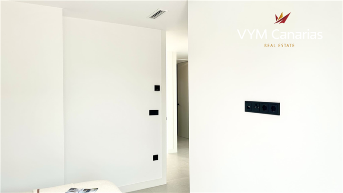 Image No.21-3 Bed Villa for sale