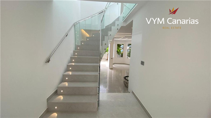 Image No.7-3 Bed Villa for sale