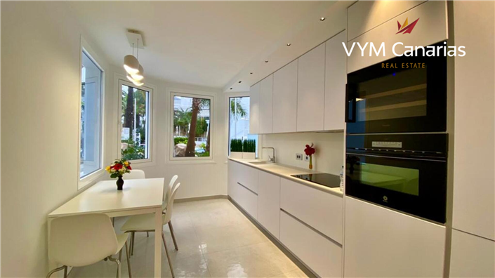 Image No.3-3 Bed Villa for sale