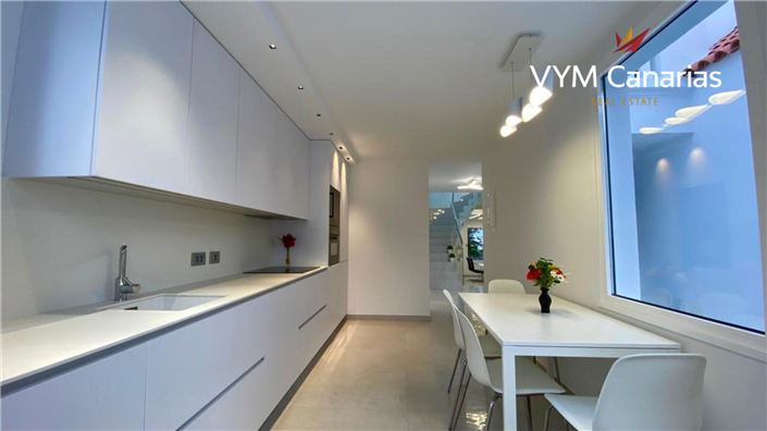 Image No.6-3 Bed Villa for sale