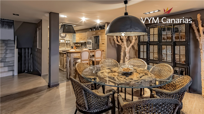 Image No.15-3 Bed Townhouse for sale