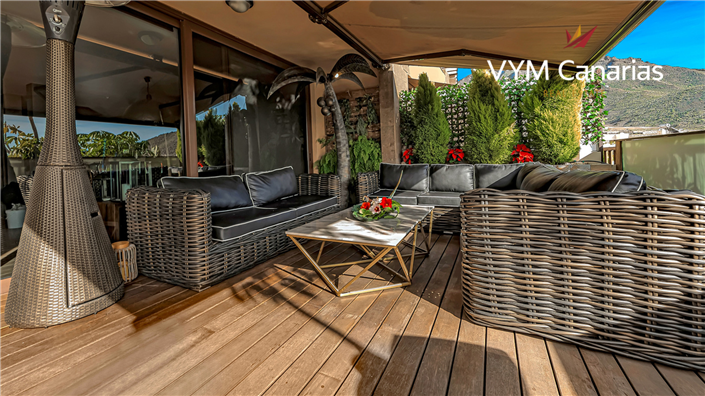 Image No.21-3 Bed Townhouse for sale