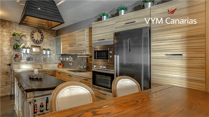 Image No.32-3 Bed Townhouse for sale