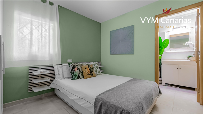 Image No.41-3 Bed Townhouse for sale