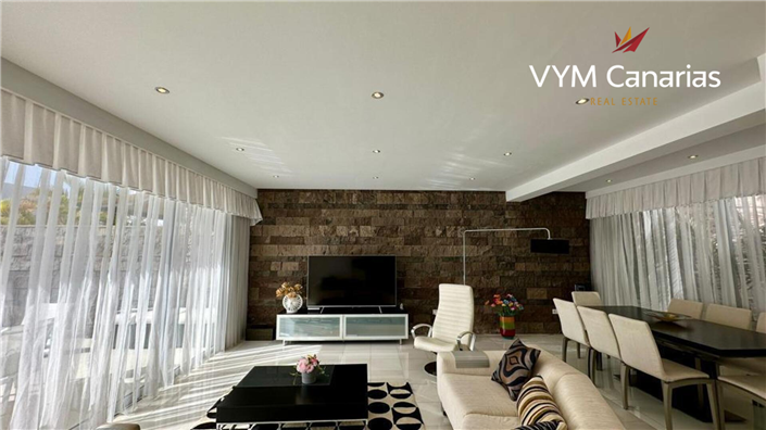 Image No.10-5 Bed Villa for sale