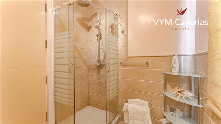 Image No.17-5 Bed Villa for sale