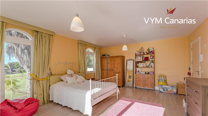 Image No.34-5 Bed Villa for sale