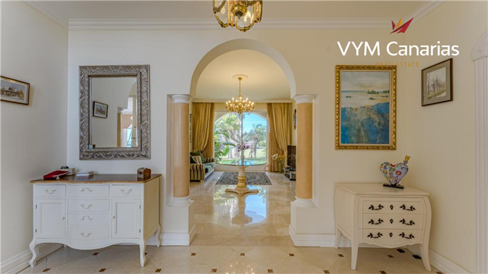 Image No.40-5 Bed Villa for sale