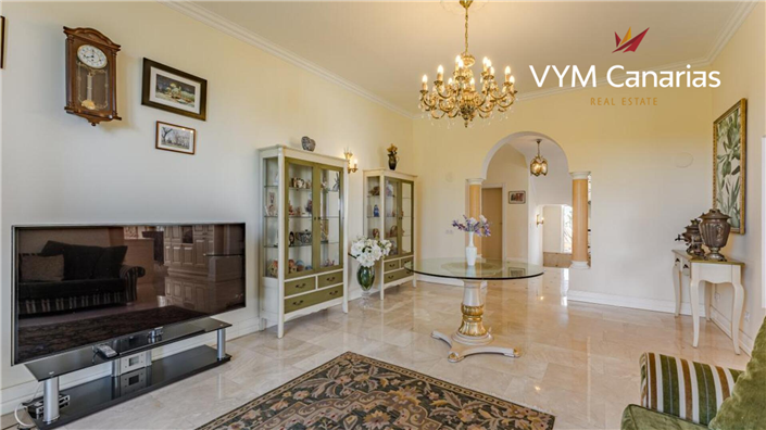 Image No.44-5 Bed Villa for sale