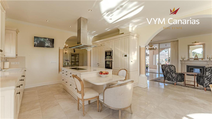 Image No.47-5 Bed Villa for sale