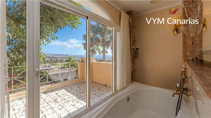 Image No.6-5 Bed Villa for sale