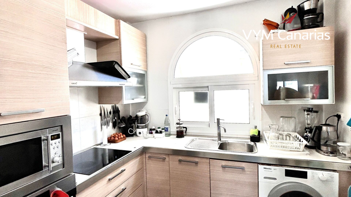 Image No.6-3 Bed Townhouse for sale