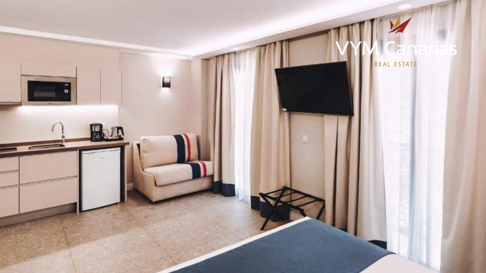 Image No.7-7 Bed Property for sale