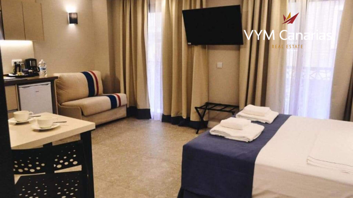 Image No.8-7 Bed Property for sale